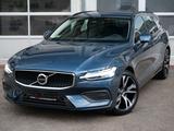 Volvo V60 B4 Core LEDER+NAVI+ACC+4xSHZ+KEYLESS+PDC+CAM - Volvo V60 Gebrauchtwagen in Stuttgart