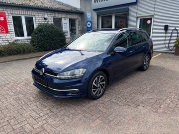 Volkswagen Golf - 4