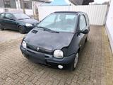 Renault Gebrauchter Renault Twingo - Renault Twingo Gebrauchtwagen in Freiburg