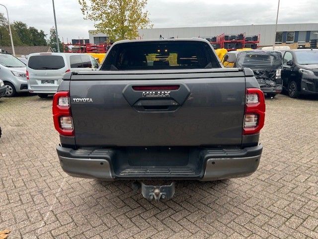 Toyota Hilux 2.8 D-4D 150KW Double Cab 5P AUT. klima KL imagem 3