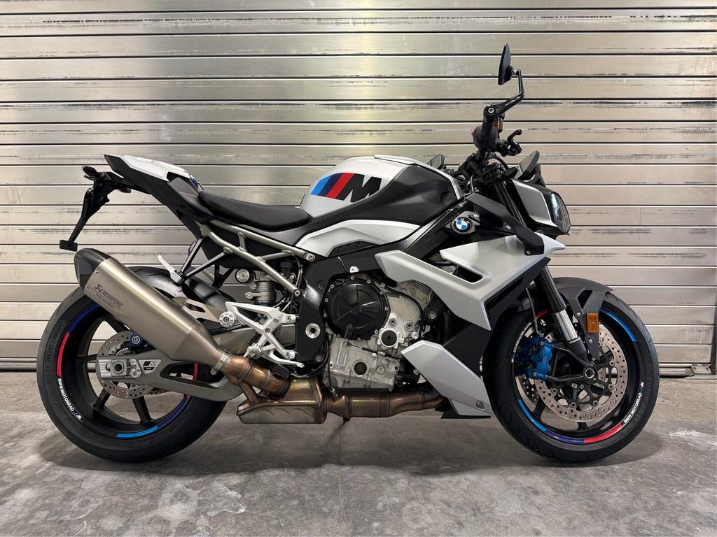 BMW M 1000 R Top Zustand, kaum KM