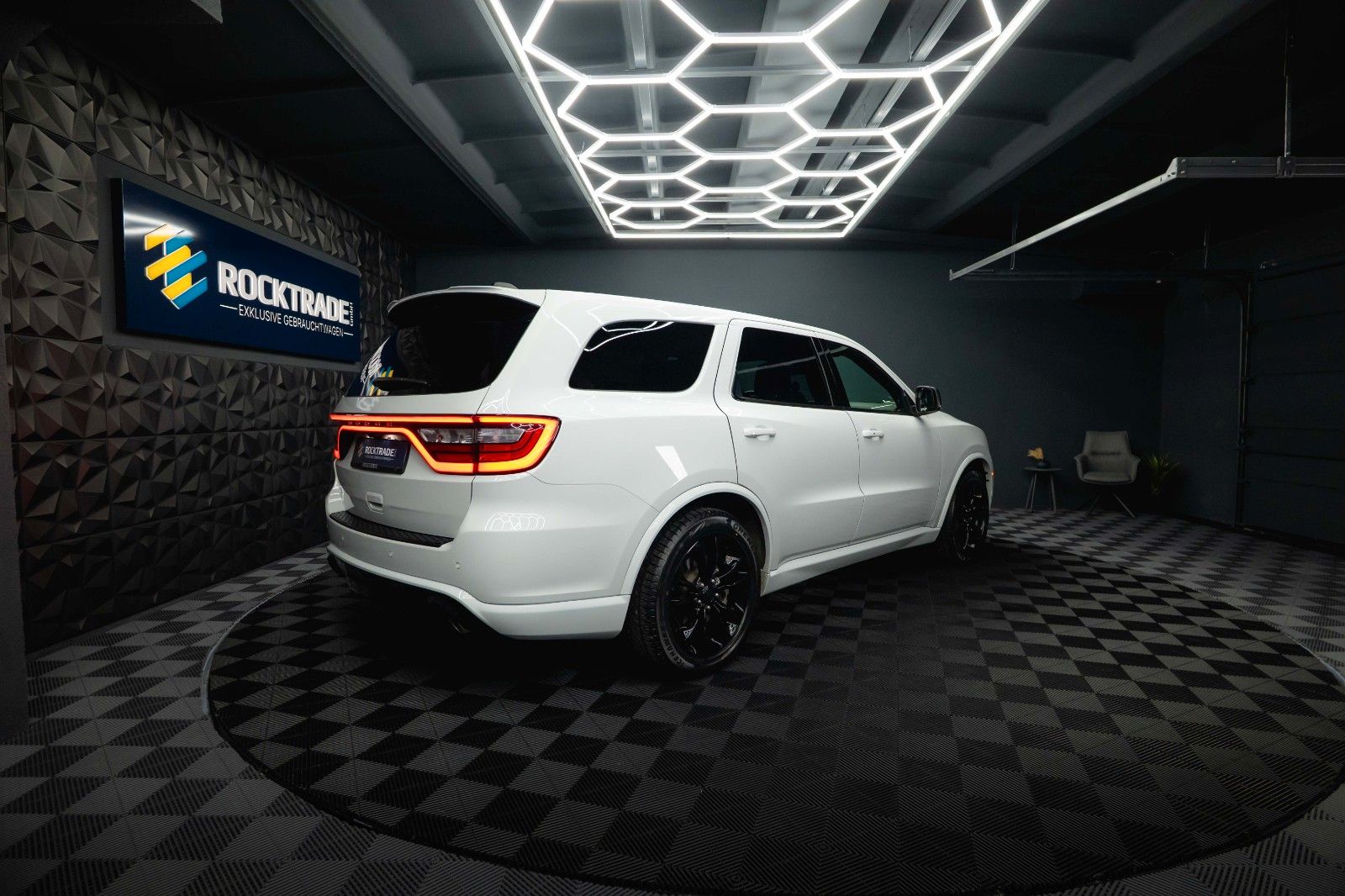Fahrzeugabbildung Dodge Durango 5.7 V8 R/T  4x4 Night Paket *LED*1.Hand*