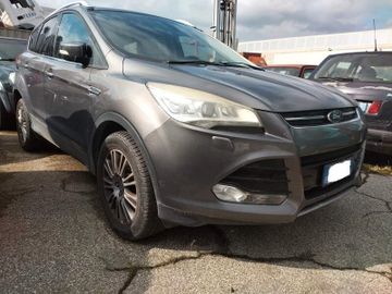 Ford Kuga - 1