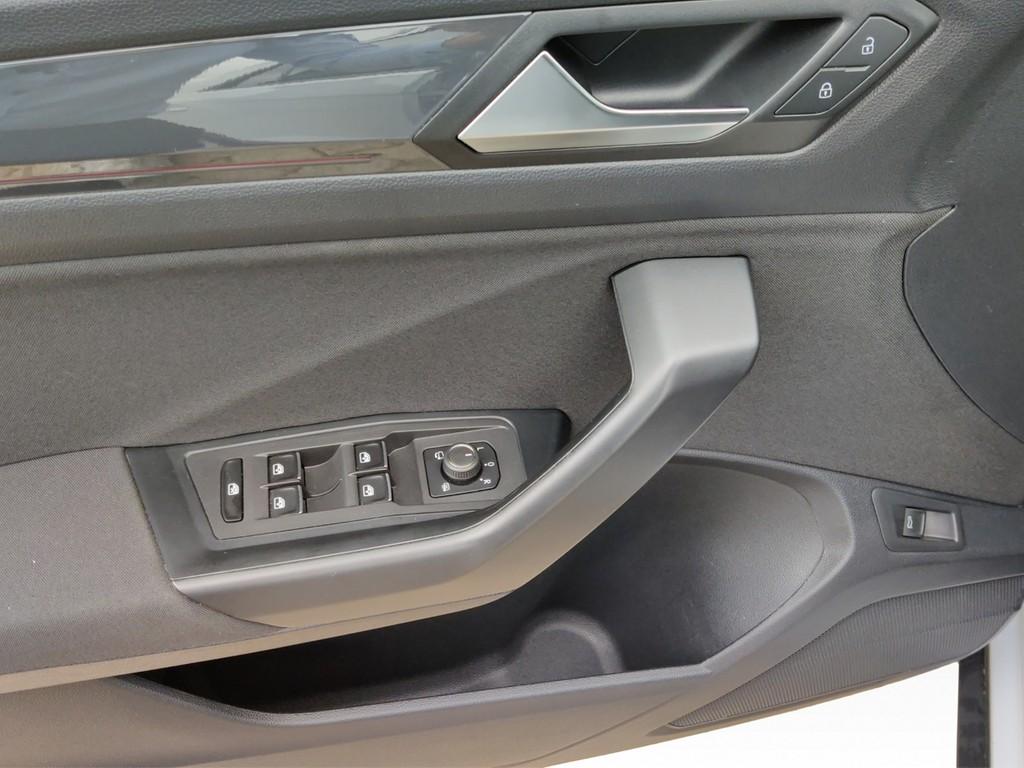 Volkswagen T-Roc 2.0 TSI DSG 4Motion Sport AHK*STHZG*LED*NA, миниатюра 13