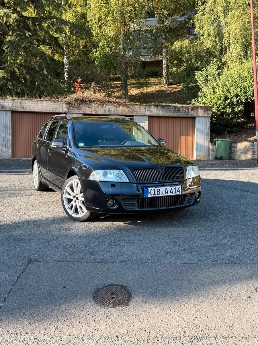 Skoda Octavia 2006 — interior