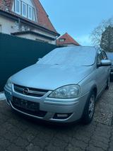 Opel Corsa 1.3 - Opel Corsa aus 2004 mit Diesel-Antrieb