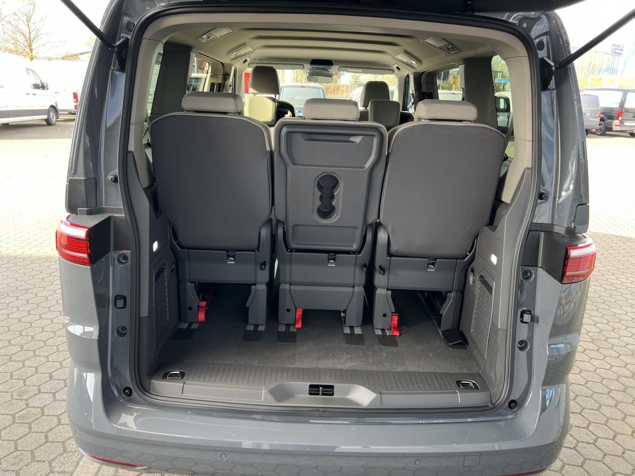Volkswagen T7 Multivan - Bild 5