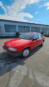 Opel Vectra 1.8i GL Wenig KM! - rote Opel Vectra