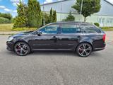 Skoda Octavia 2.0 TDI RS Combi RS - Skoda Octavia aus 2012: RS