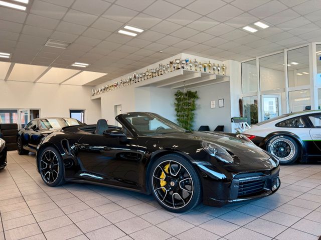 Porsche 911 992 Turbo S Cabrio SportAbgas/Burmester/ACC