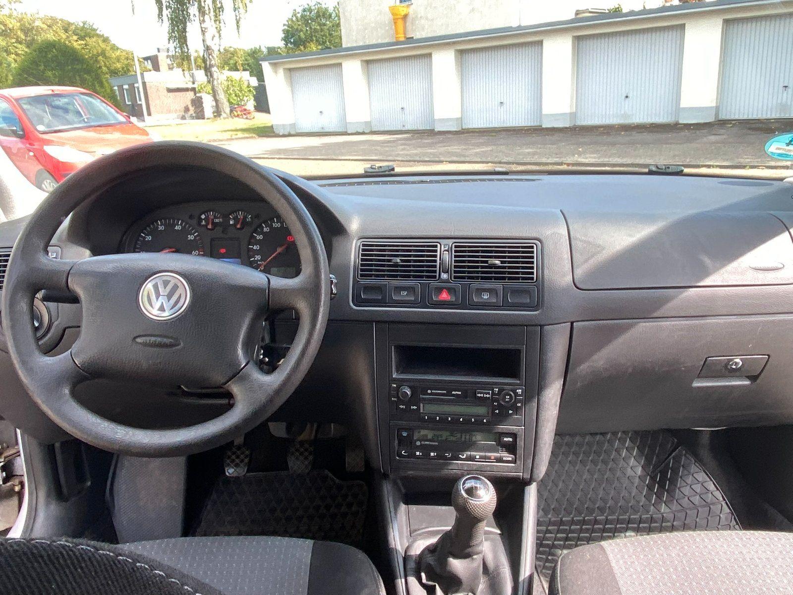 Volkswagen Golf 2004 — photo 8