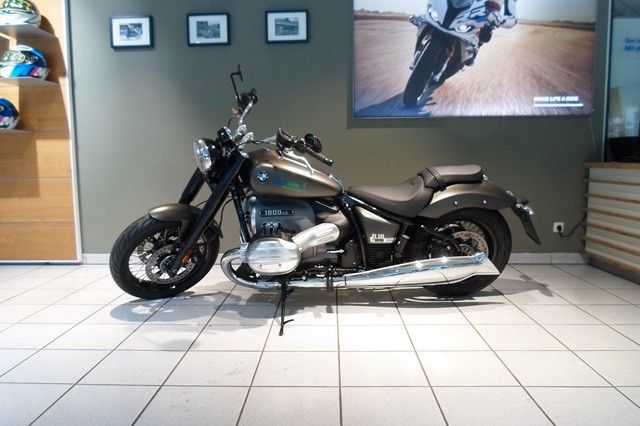 Fahrzeugabbildung BMW R18