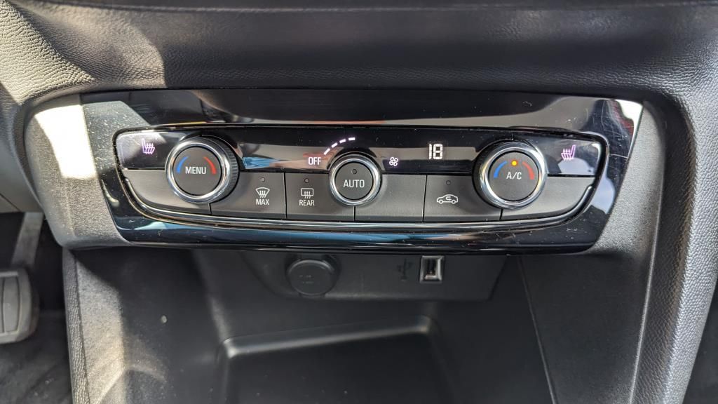 Autohaus Zimpel & Franke -  Opel Corsa F Elektro Elegance Navi IntelliLux Lenkrad - Bild 13