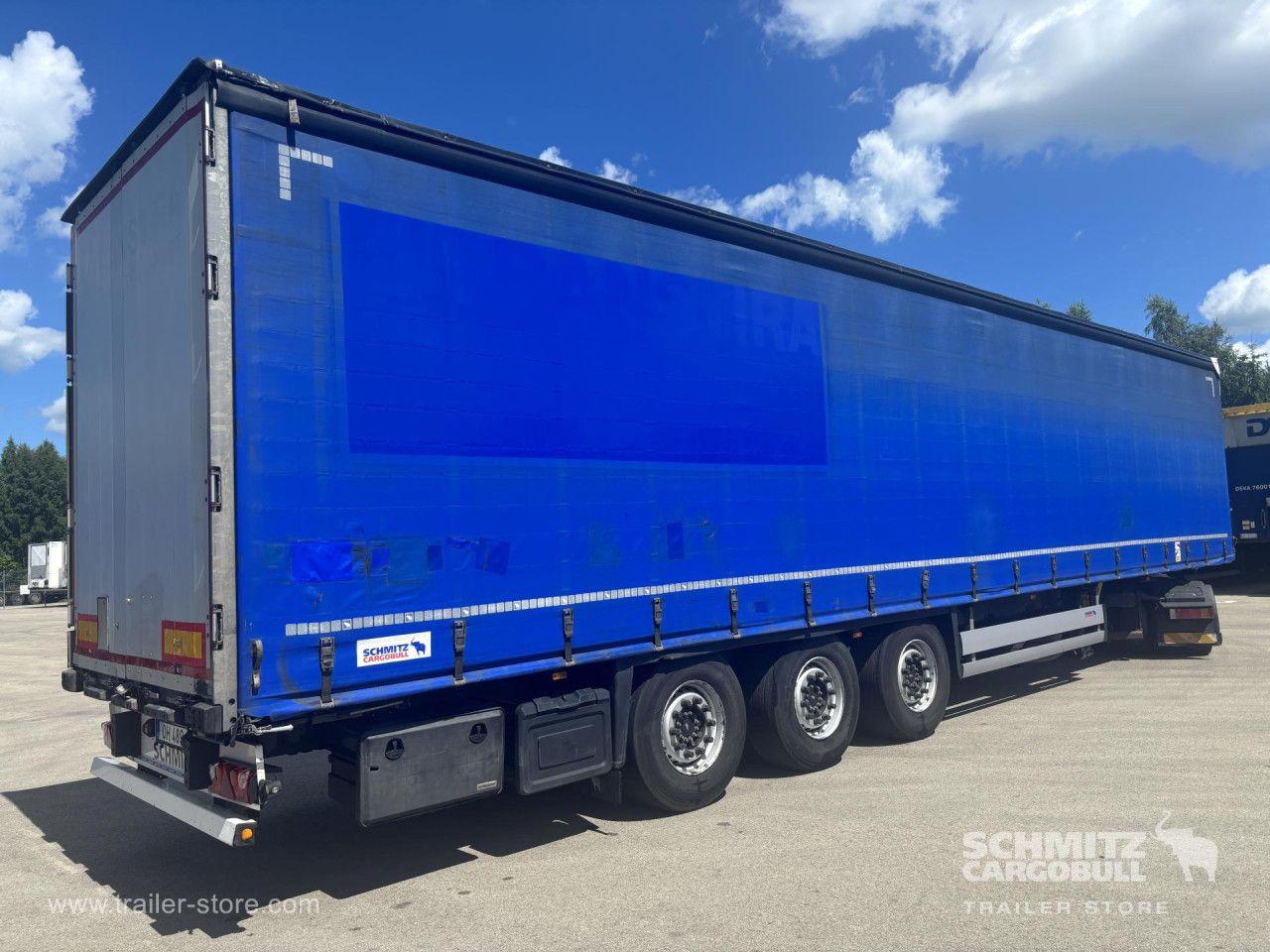 Schmitz Cargobull Curtainsider Standard