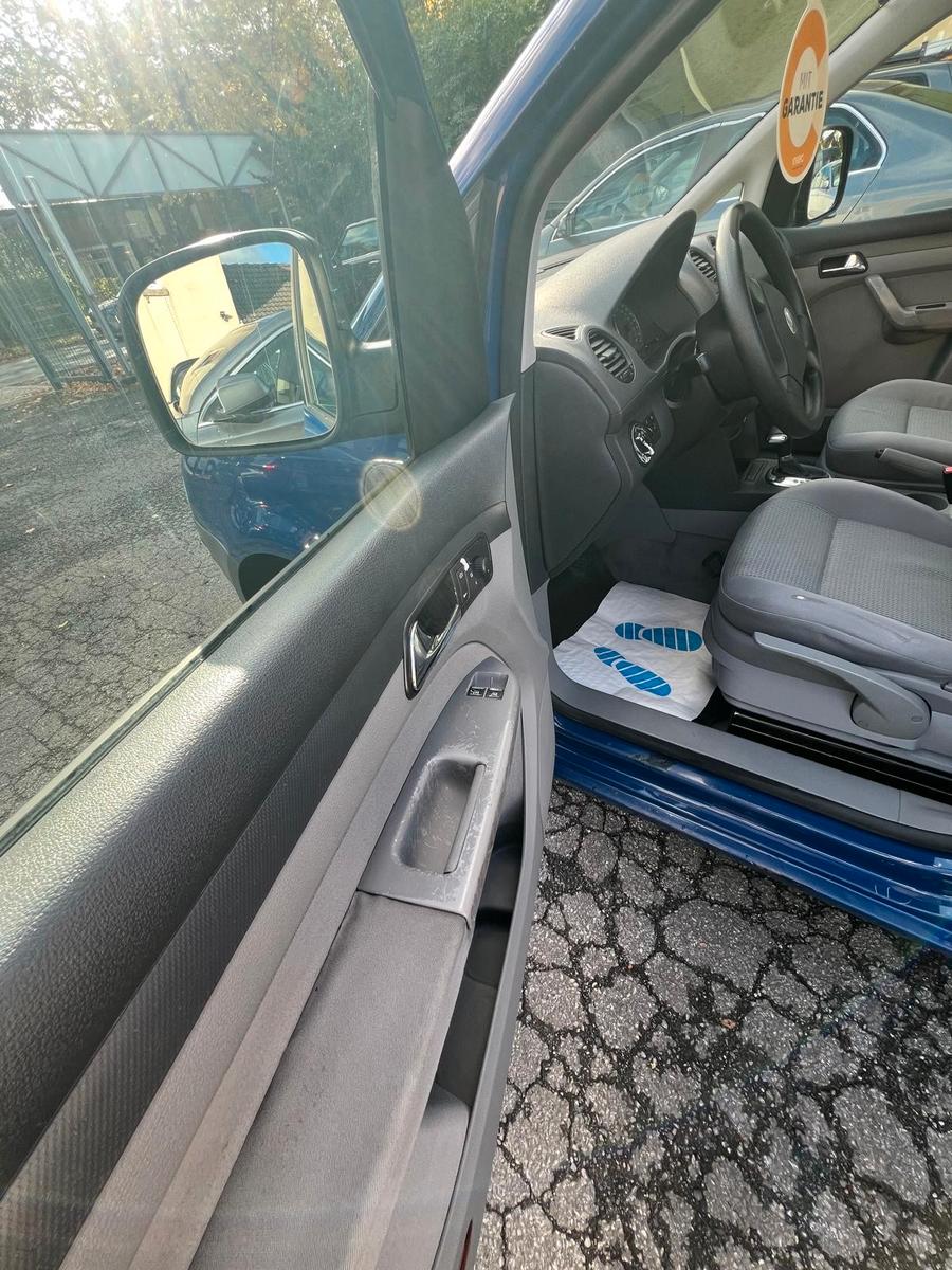 Volkswagen Caddy 2006 — photo 25