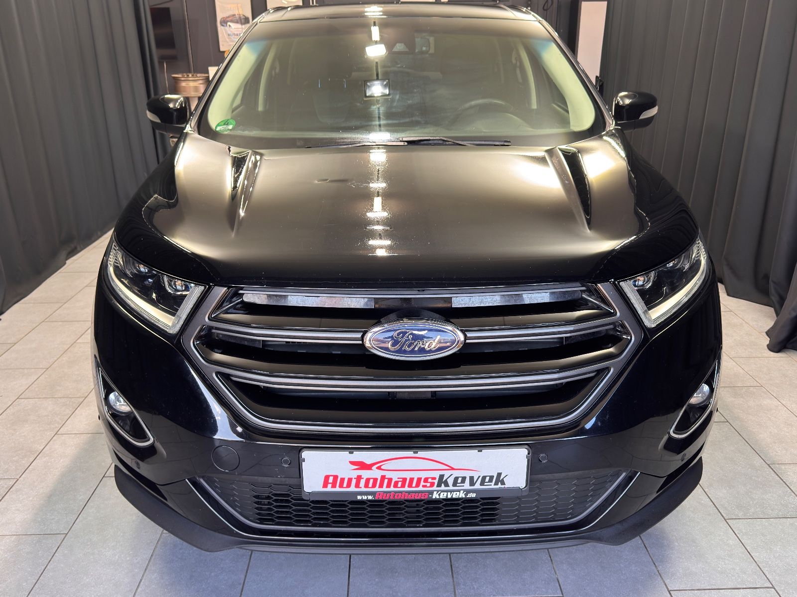 Fahrzeugabbildung Ford Edge ST-Line 4x4|NAVI|KAMERA|AHK|KESSY