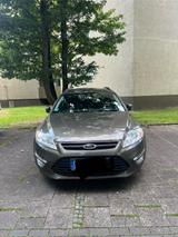 Ford Mondeo 2.0TDCI Automatik Titanium AHK - Ford Mondeo aus 2012: Titanium