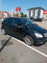 Mercedes-Benz Mercedes Benz B 200  Turbo (Designo) - Mercedes-Benz B 200: Turbo