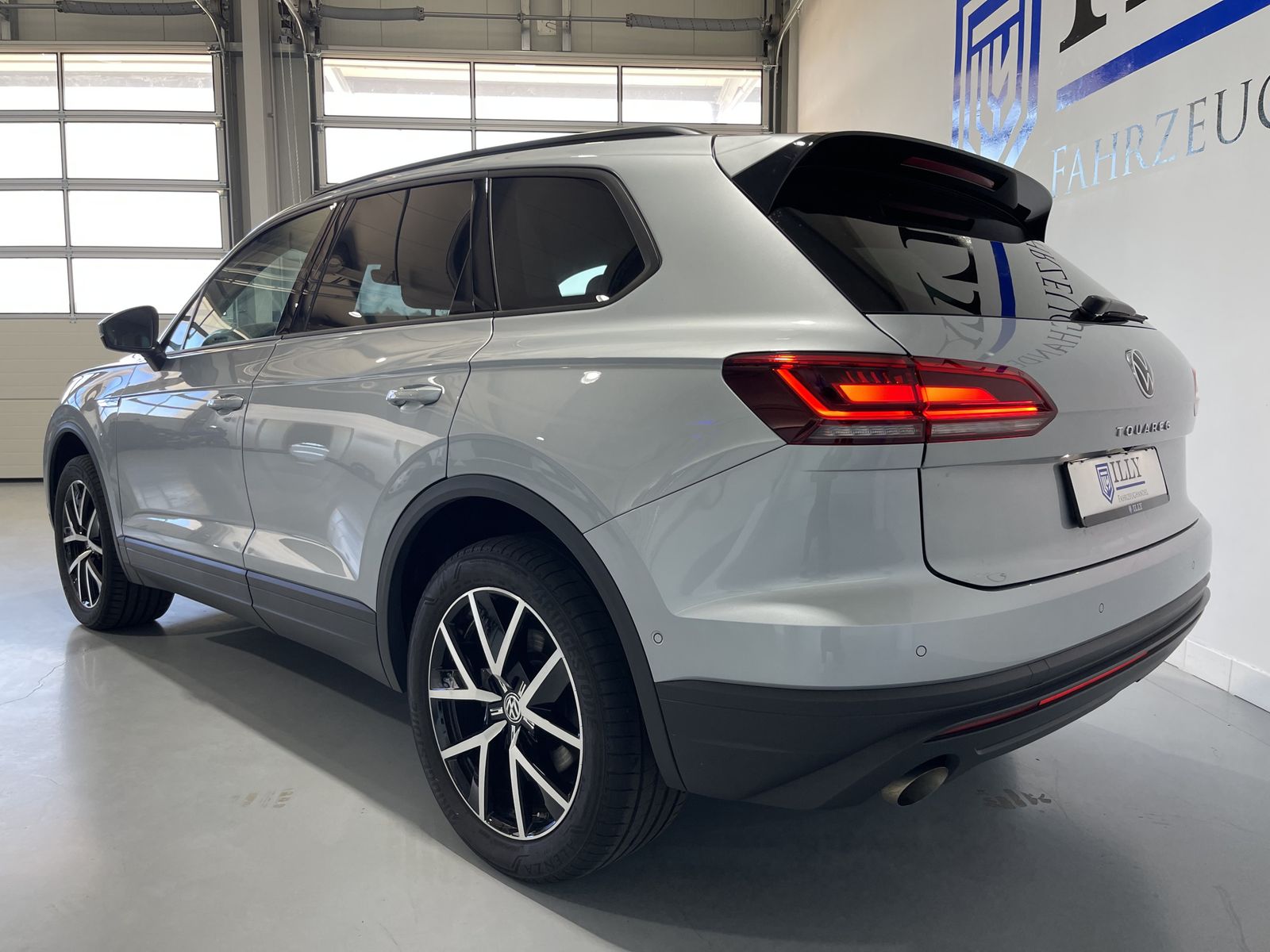 Fahrzeugabbildung Volkswagen Touareg 3.0 TDI*4Motion*AHK*Leder*Digital*Cam*