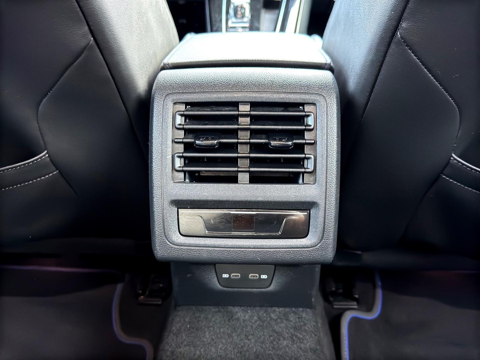 Volkswagen Golf R Perfomance 4MO*V-MAX*SHZ*APP*HARMAN*LHZ, миниатюра 17