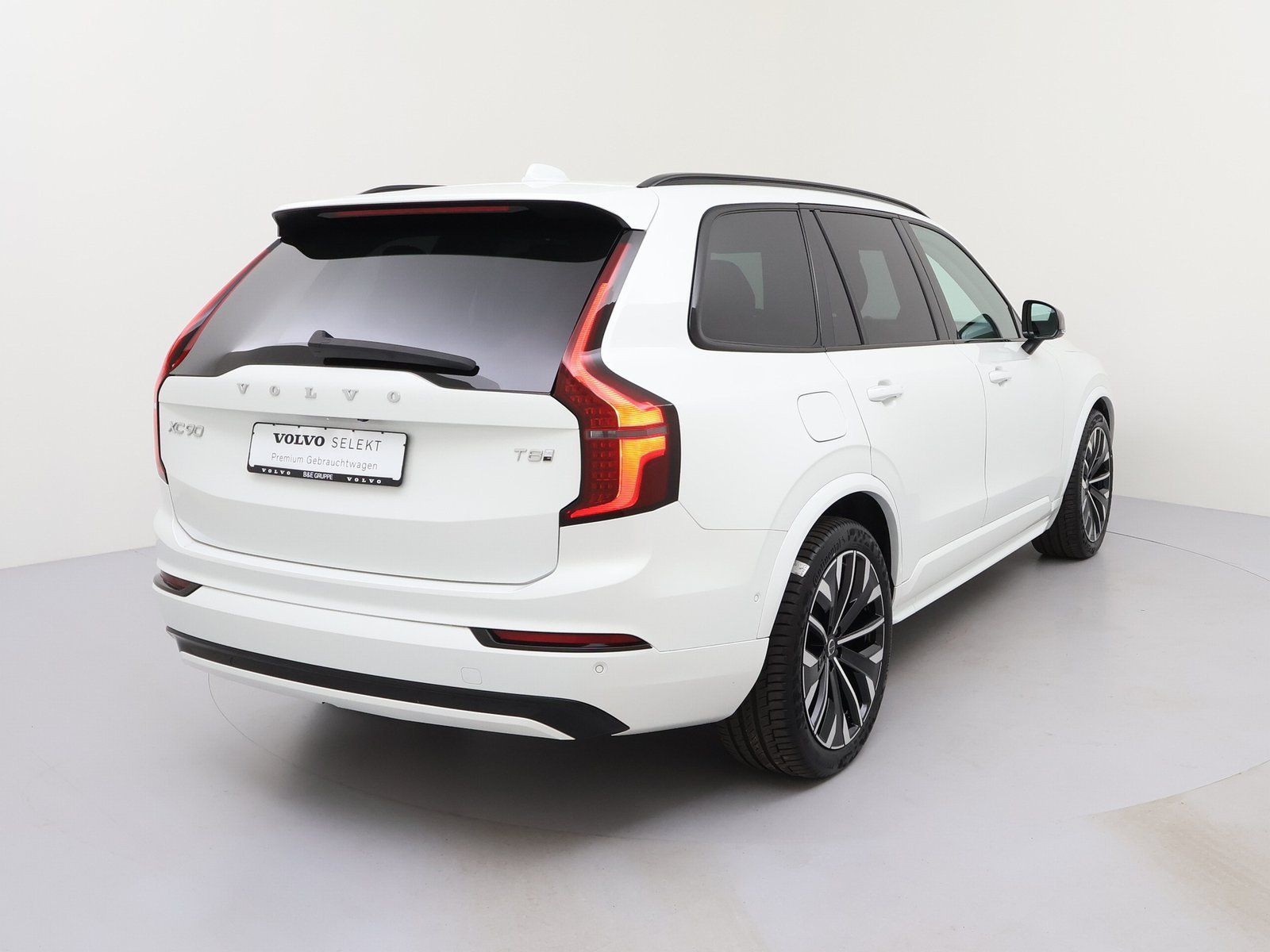 Volvo XC90 T8 Ultra Dark Plug-In Hybrid AWD MATRIX-LED foto 5
