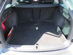 SKODA Octavia Combi 2.0 TDI RS Columbus Traveller Ahk SKODA Octavia Combi 2.0 TDI RS Columbus Traveller Ahk