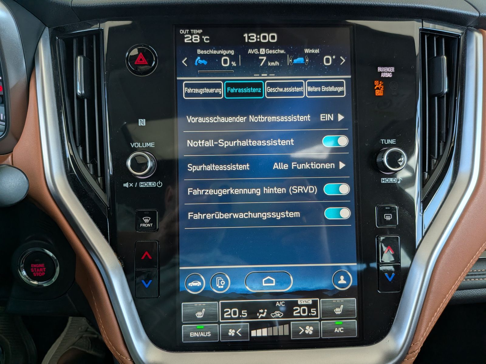 Fahrzeugabbildung Subaru Outback 2.5i Platinum EyeSight AWD LED CAM LEDER