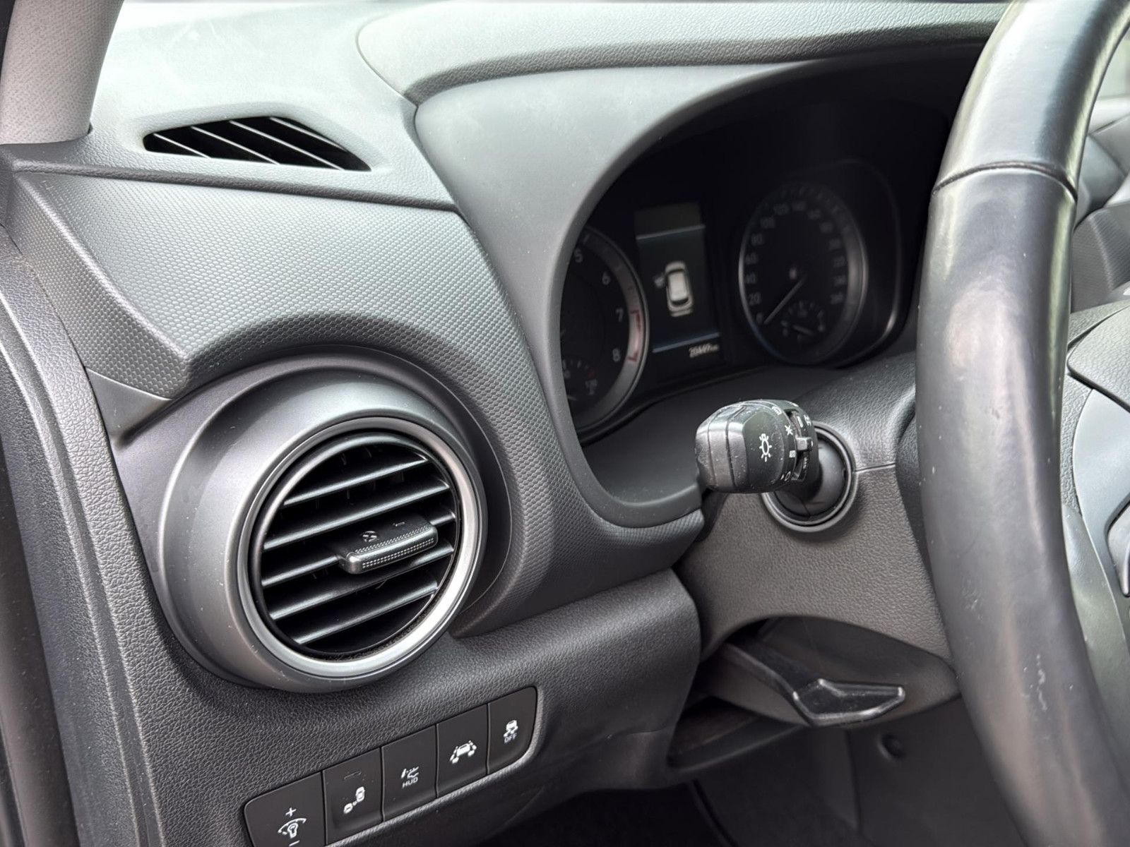 Fahrzeugabbildung Hyundai Kona Premium 4WD/ Leder/ unfallfrei