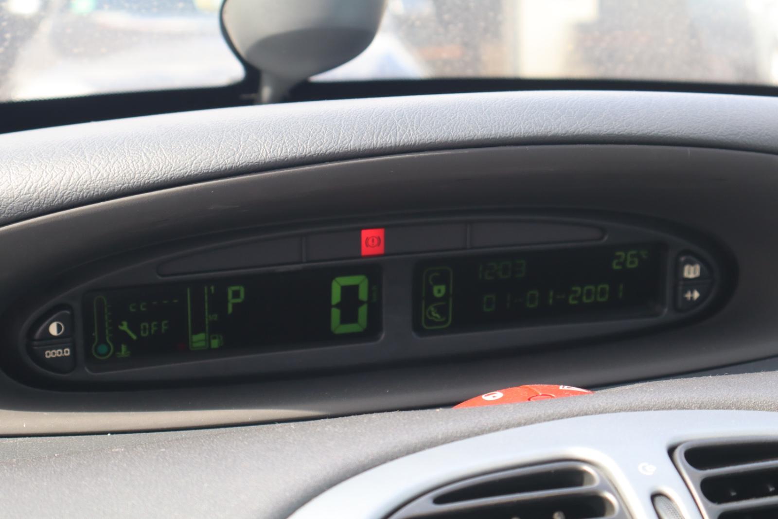 Citroën Xsara Picasso 2.0 Automatik TÜV2 Jahre Garantie