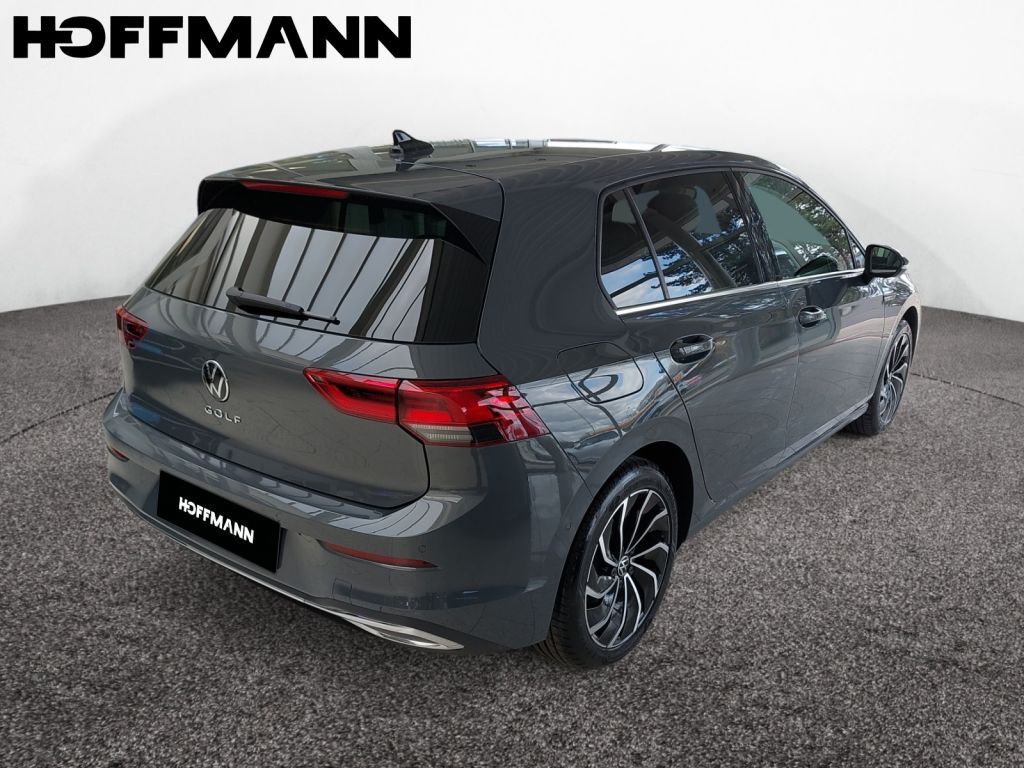 Fahrzeugabbildung Volkswagen Golf 1.5 TSI Style AHZV Standheizung Kessy