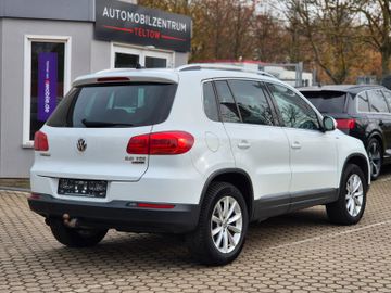 Volkswagen Tiguan - 8