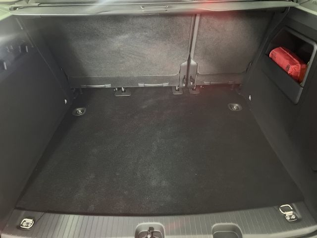 Caddy Life 2,0 l TDI SCR NAVI KAMERA ACC 6-Gang
