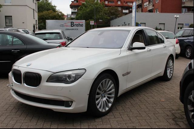 BMW 750i (F01/F02/F04) Motor Probleme