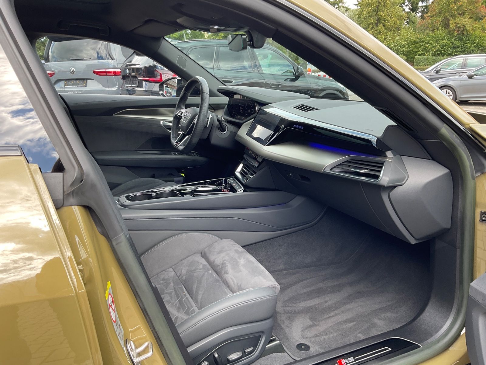 Fahrzeugabbildung Audi e-tron GT RS quattro,Voll Ausstattung,UPE175.500