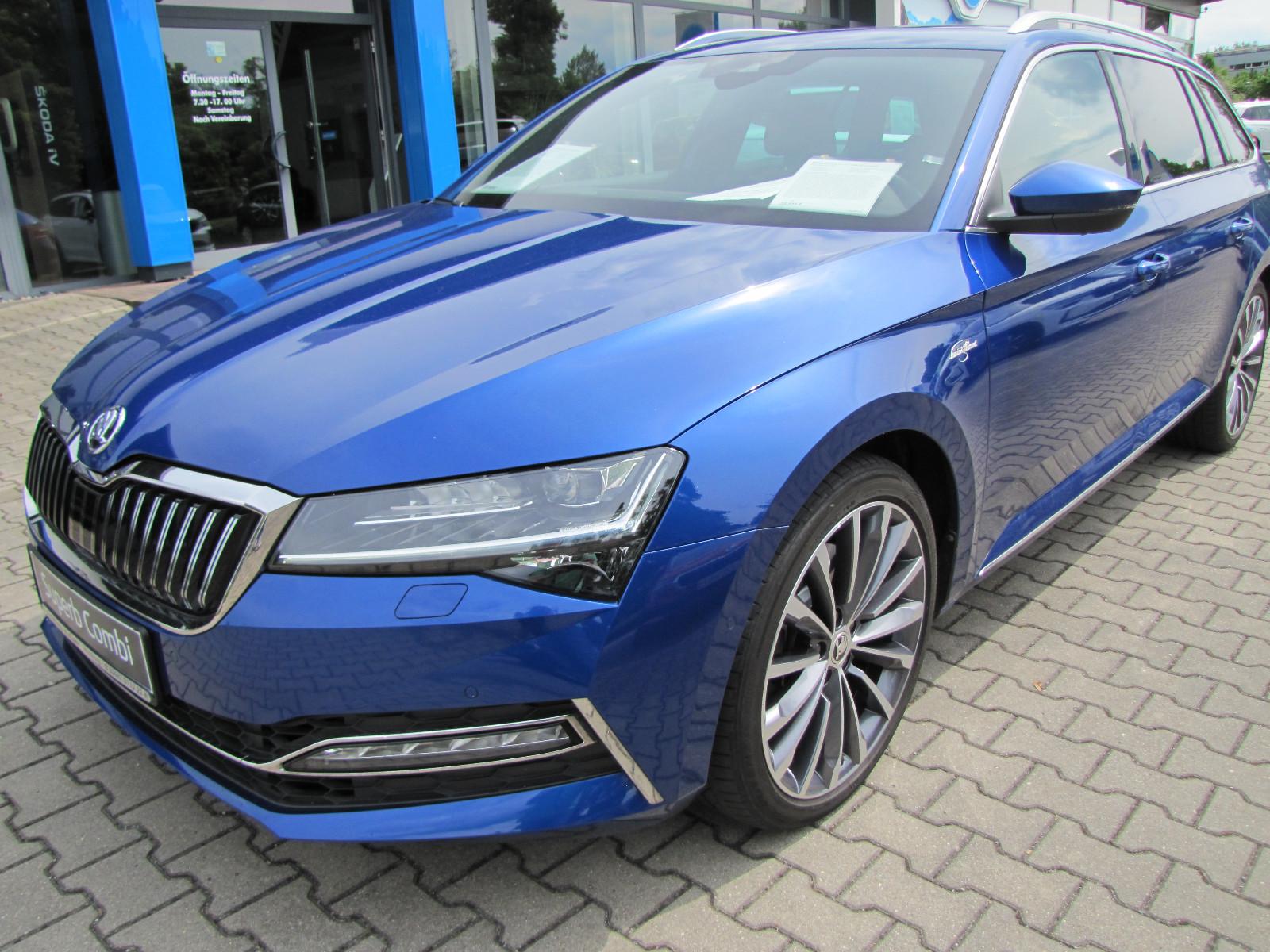 Skoda Superb Combi L&K 4x4 Autom. Individual Lack.