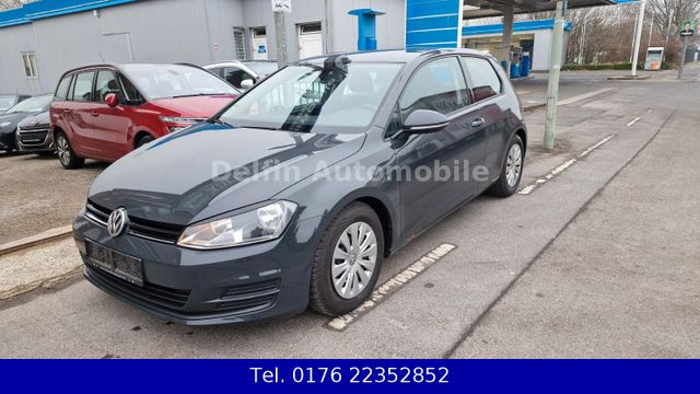 Volkswagen Golf VII Lim. Trendline BMT-Klimaaut.Pdc-Alus