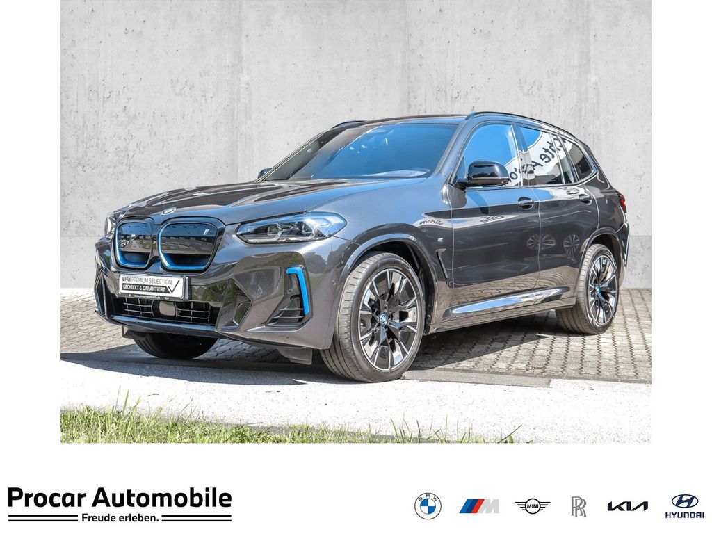 Image of BMW iX3