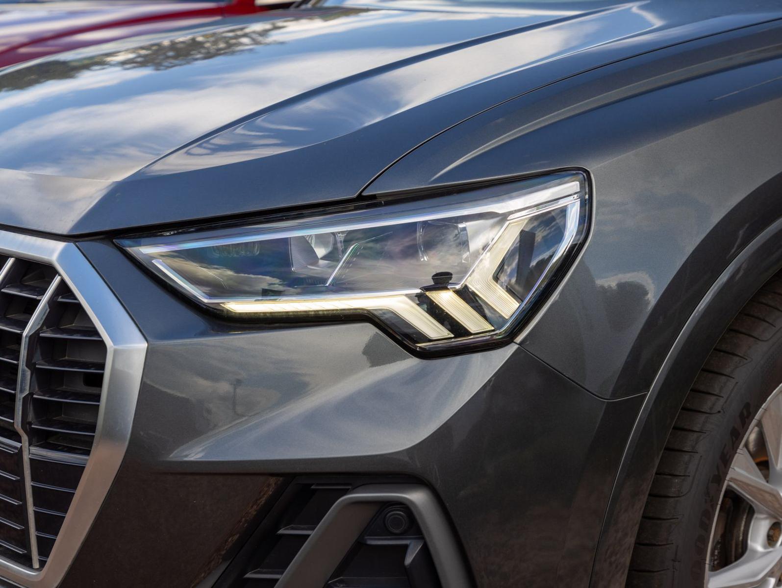 Audi Q3 SUV S line 35 TFSI 110KW DSG GRA LED AHK, миниатюра 7
