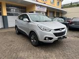 Hyundai ix35 2.0l CRDi Finale Silver Paket 4WD*AHK** - Hyundai ix35: Allradantrieb, 2.0