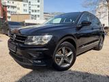 Volkswagen Tiguan 2.0 Comfortline/DSG/CARPLAY/SHZ/R-CAM/EU6 - Volkswagen Tiguan: R