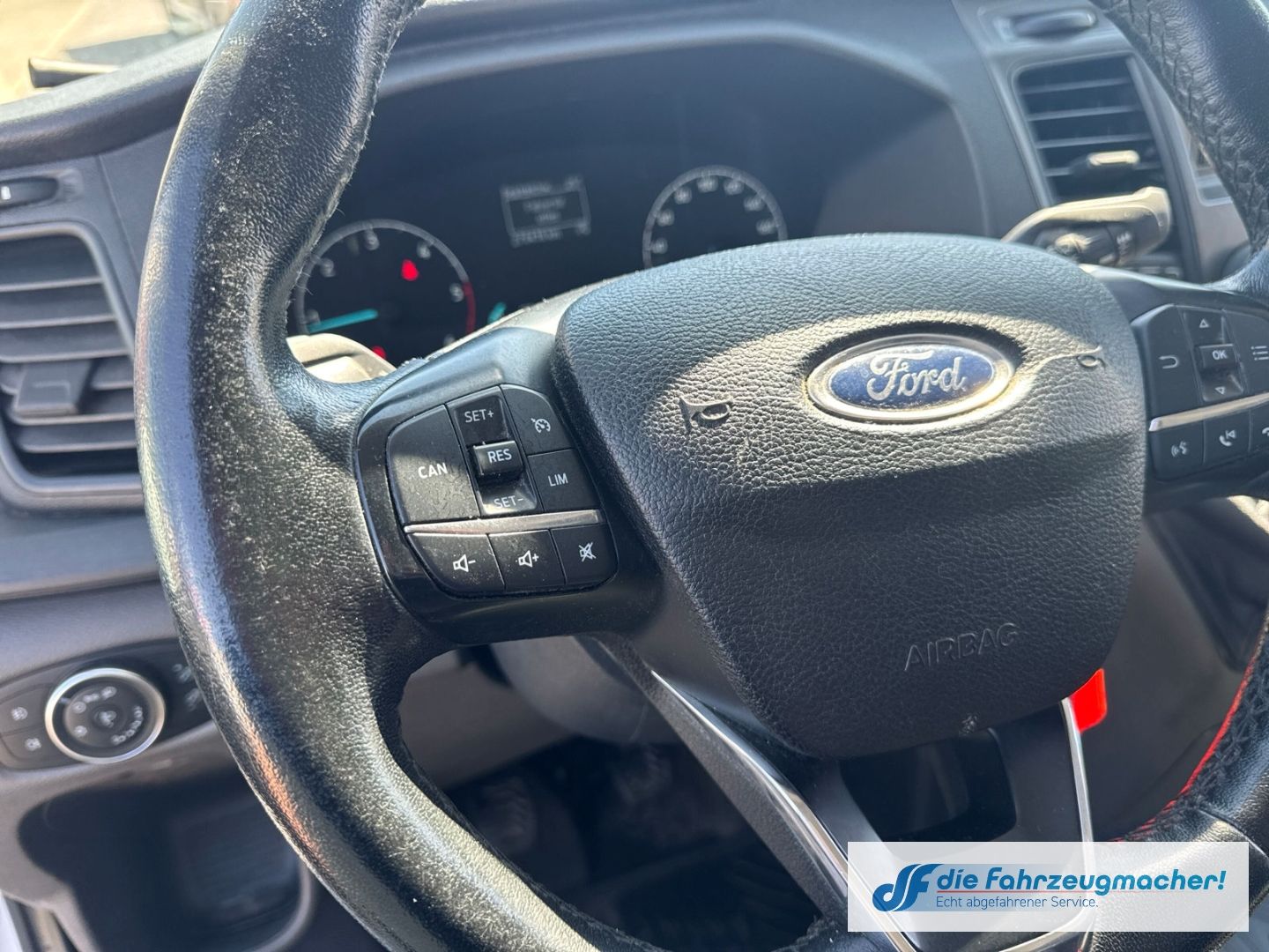 Fahrzeugabbildung Ford Transit Kasten 350 L2 Trend Notbremsass.* EXPORT