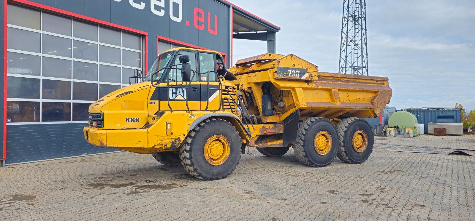 CAT 730 6x6 DUMPER / Tunnel