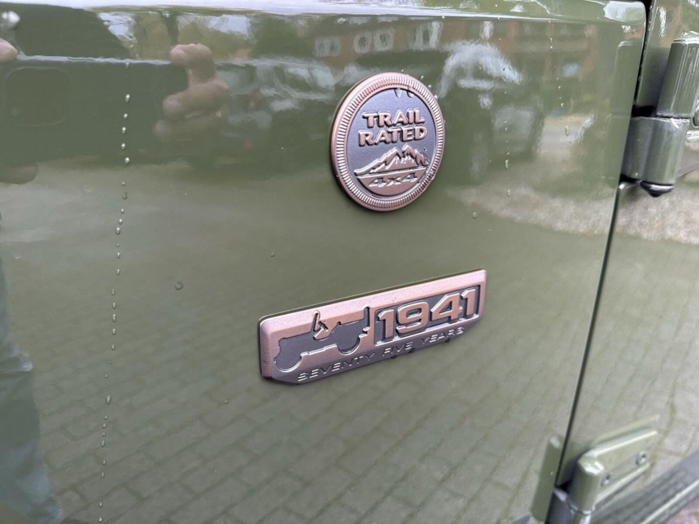 Fahrzeugabbildung Jeep Wrangler 75th Anniversary 2.8 D Einzelstück