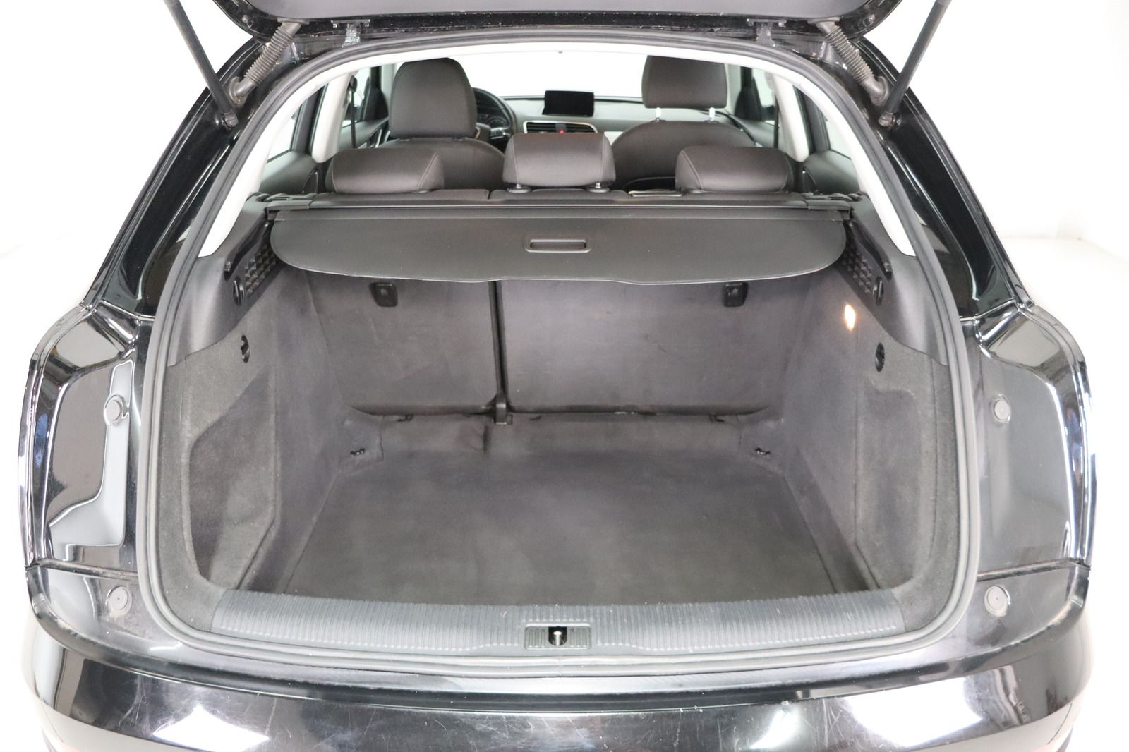 Fahrzeugabbildung Audi Q3 1.4TFSI * Sitzhzg. * PDC * Keyless