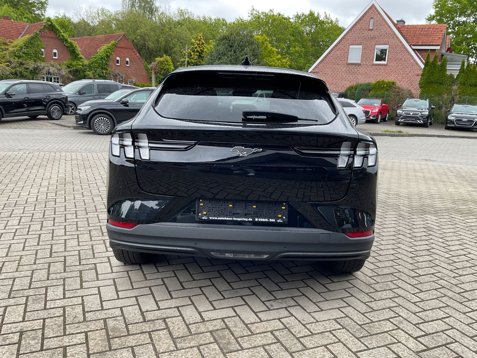 Fahrzeugabbildung Ford Mustang Mach-E Standard Range,198kW,RWD,Keyless,