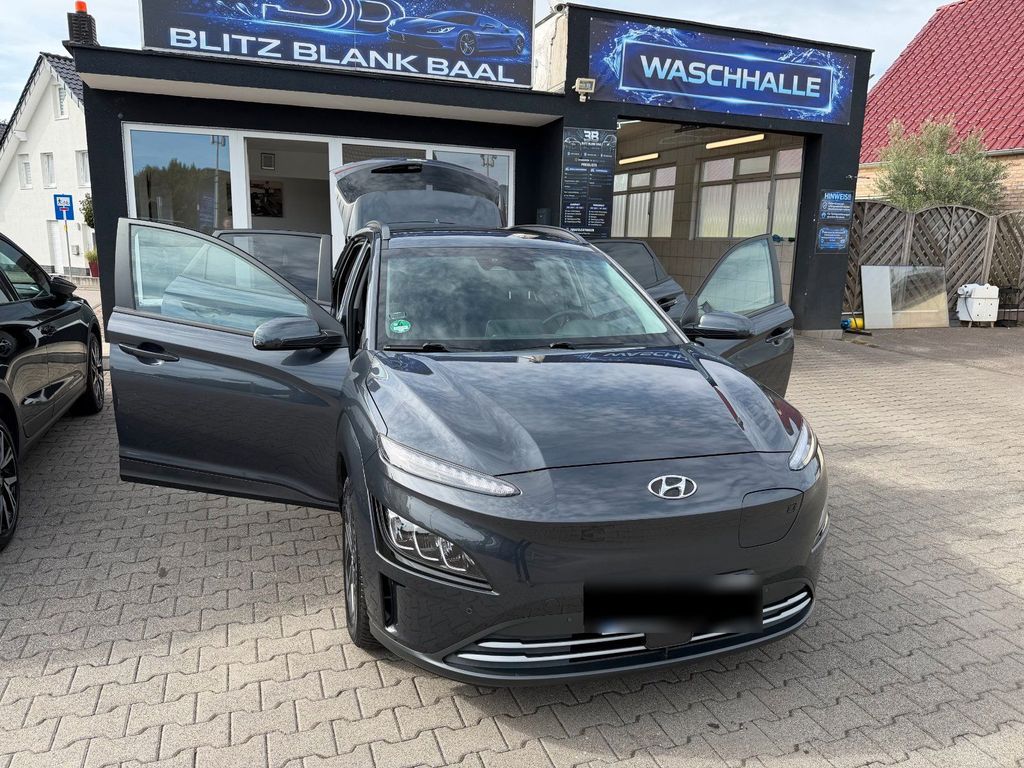 Image of Hyundai KONA