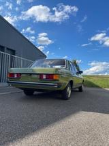 Mercedes-Benz W123 230e - Mercedes-Benz 230: 230e W123