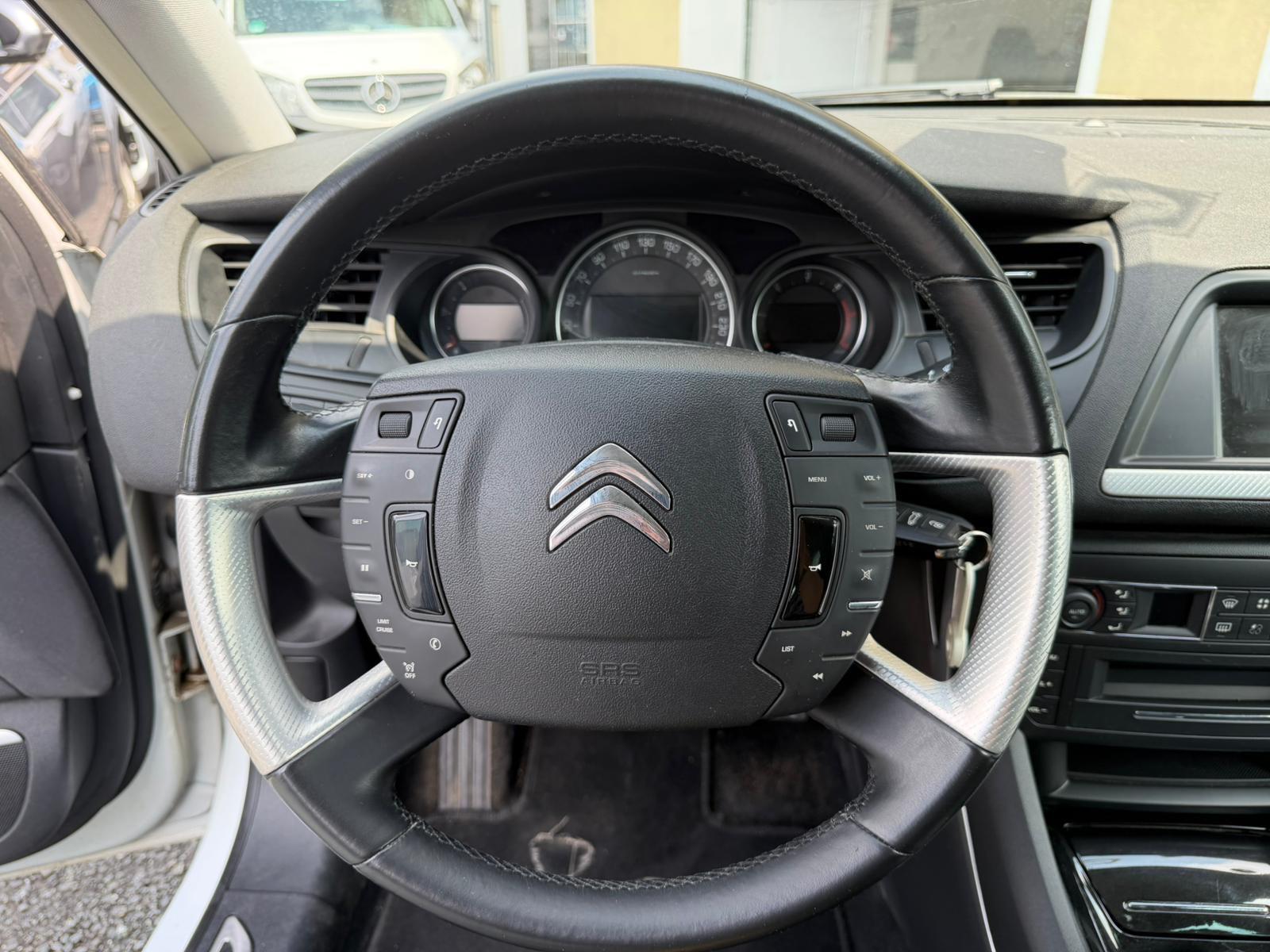 Citroën C5 Tourer Exclusive*MASSAGE*2x PDC*TEILLEDER*