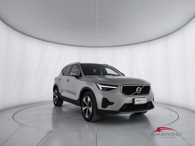 Volvo VOLVO XC40 2.0 b3 Core auto imagem 2