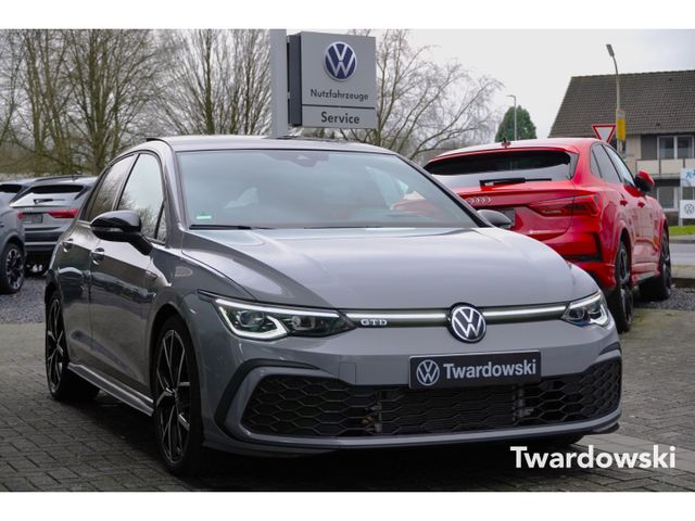 Volkswagen Golf GTD Business IQ.Light Pano AHK H&K Memory